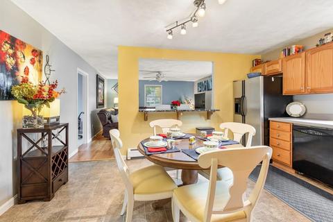 6 Chestnut St #2, Beverly, MA 01915 photo 6