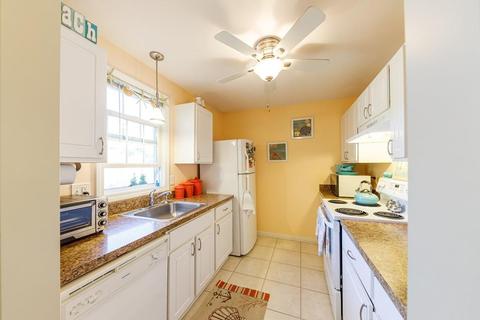 7 Schooner Ln #A, Mashpee, MA 02649 photo 3