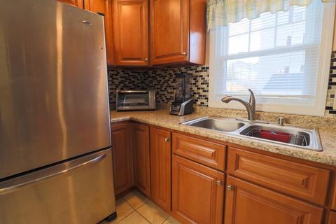369 Brayton Ave, Fall River, MA 02721 photo 11