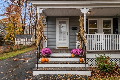 11 Lincoln St, Maynard, MA 01754 photo 3