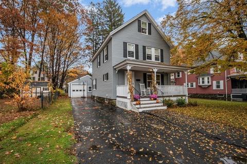 11 Lincoln St, Maynard, MA 01754 photo 2
