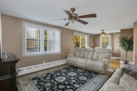 76 Winter St, Saugus, MA 01906 photo 6