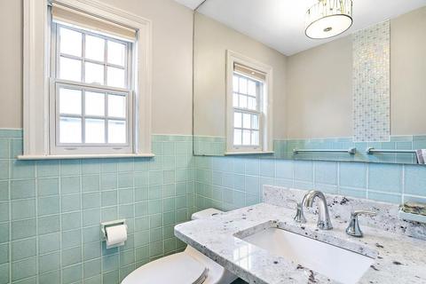 114 Plummer Ave, Winthrop, MA 02152 photo 11