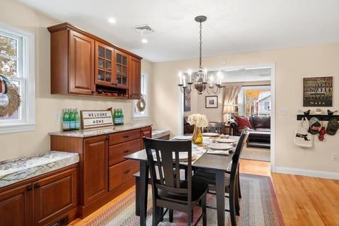 10 Hemlock Rd, Reading, MA 01867 photo 15