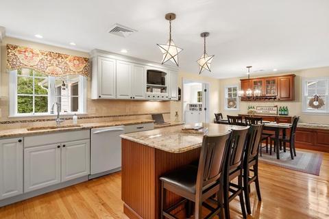 10 Hemlock Rd, Reading, MA 01867 photo 12