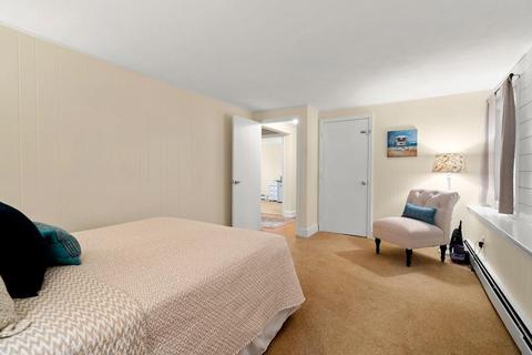 10 Hemlock Rd, Reading, MA 01867 photo 30