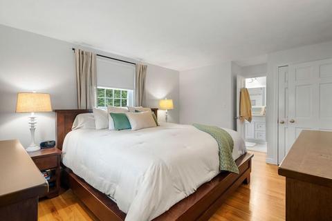 10 Hemlock Rd, Reading, MA 01867 photo 24