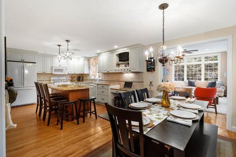 10 Hemlock Rd, Reading, MA 01867 photo 13