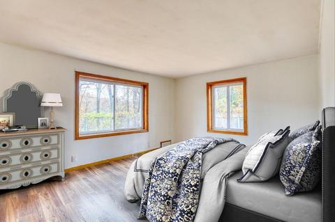 40 Truman Cir, Springfield, MA 01109 photo 9