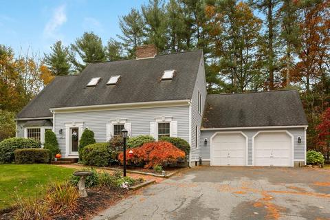 45 Nottingham Dr, Raynham, MA 02767 photo 2