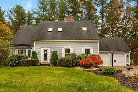 45 Nottingham Dr, Raynham, MA 02767 photo 1