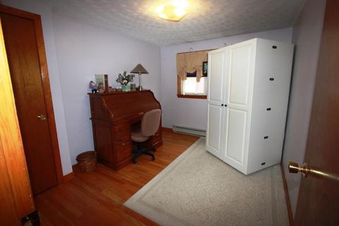 42 Heritage Rd, Sutton, MA 01590 photo 10