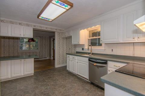 1 Samos Ln, Andover, MA 01810 photo 8