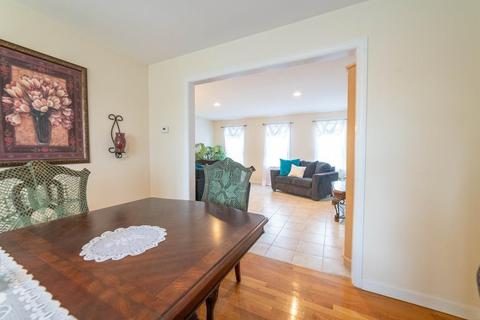 156 Orient St, Worcester, MA 01604 photo 13
