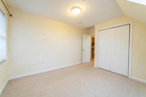156 Orient St, Worcester, MA 01604 photo 23