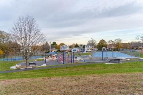 156 Orient St, Worcester, MA 01604 photo 4