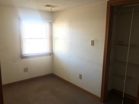 890 Dwelly St, Fall River, MA 02724 photo 11