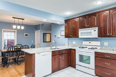 74 Maverick St, Dedham, MA 02026 photo 5