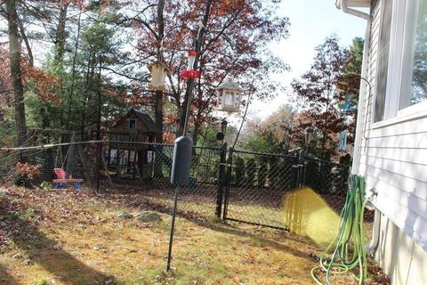 11 Campbell St, Webster, MA 01570 photo 20