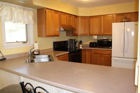 11 Campbell St, Webster, MA 01570 photo 3