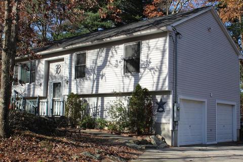 11 Campbell St, Webster, MA 01570 photo 1