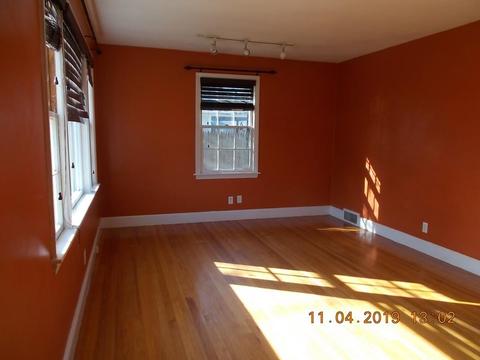 242 Plumtree Rd, Springfield, MA 01118 photo 4