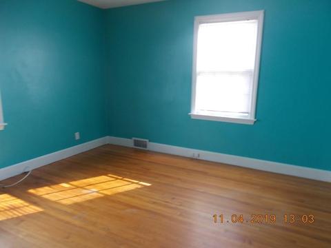 242 Plumtree Rd, Springfield, MA 01118 photo 9