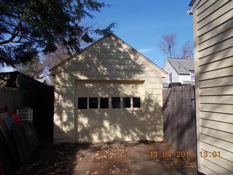 242 Plumtree Rd, Springfield, MA 01118 photo 3