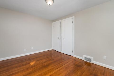 86 Gralia Dr, Springfield, MA 01128 photo 17