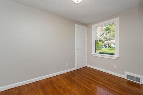 86 Gralia Dr, Springfield, MA 01128 photo 14