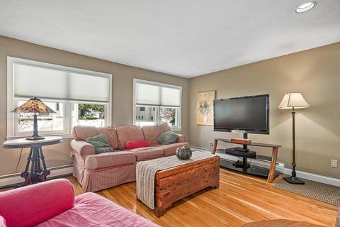 12 Curtis St, Reading, MA 01867 photo 8