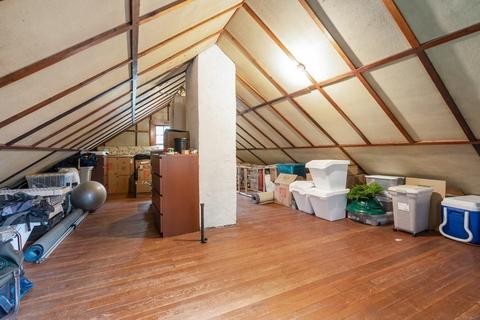 45 Avon Rd, Wellesley, MA 02482 photo 23