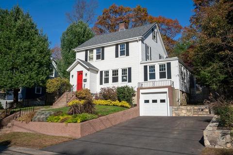 45 Avon Rd, Wellesley, MA 02482 photo 2