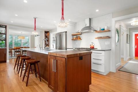 45 Avon Rd, Wellesley, MA 02482 photo 3