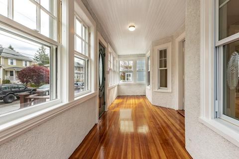 30 Eastern Ave, Beverly, MA 01915 photo 4