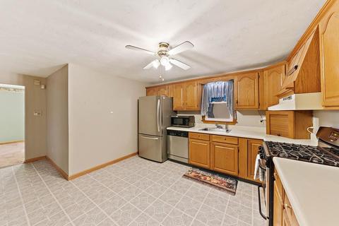 241 Charge Pond Rd, Wareham, MA 02571 photo 3