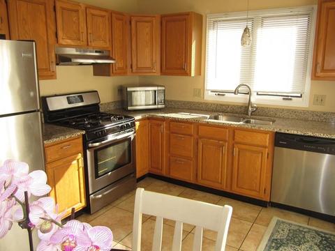 92 Osborne Ter, Springfield, MA 01104 photo 5