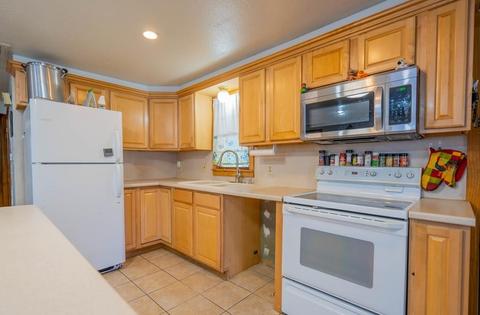 198 Ingleside Ave, Worcester, MA 01604 photo 32