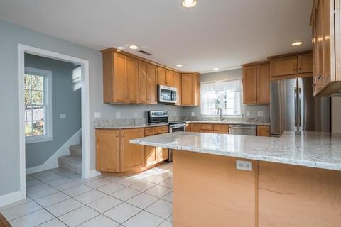 23 Randall Rd, Maynard, MA 01754 photo 5