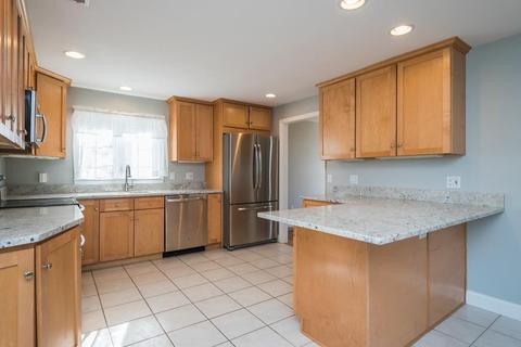 23 Randall Rd, Maynard, MA 01754 photo 4
