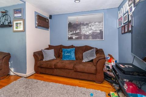 41 Heath St, Everett, MA 02149 photo 18