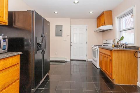41 Heath St, Everett, MA 02149 photo 7