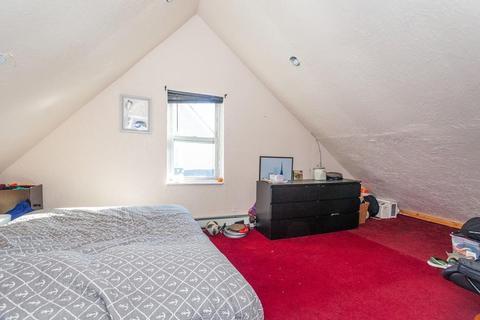 41 Heath St, Everett, MA 02149 photo 21