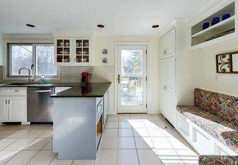 1532 Great Plain Ave, Needham, MA 02492 photo 4