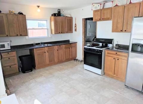 262 Onset Ave, Wareham, MA 02571 photo 2