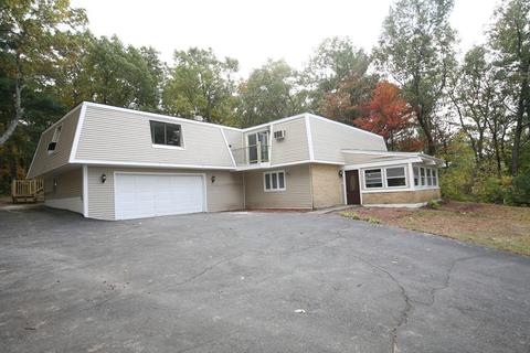 2 Huson St, Derry, NH 03038 photo 8