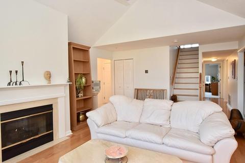 61 Maple St #P, Canton, MA 02021 photo 7