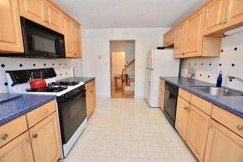 61 Maple St #P, Canton, MA 02021 photo 4