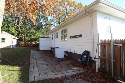 88 Monarch St, Fall River, MA 02723 photo 16