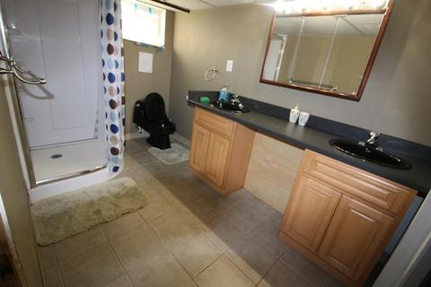 88 Monarch St, Fall River, MA 02723 photo 24
